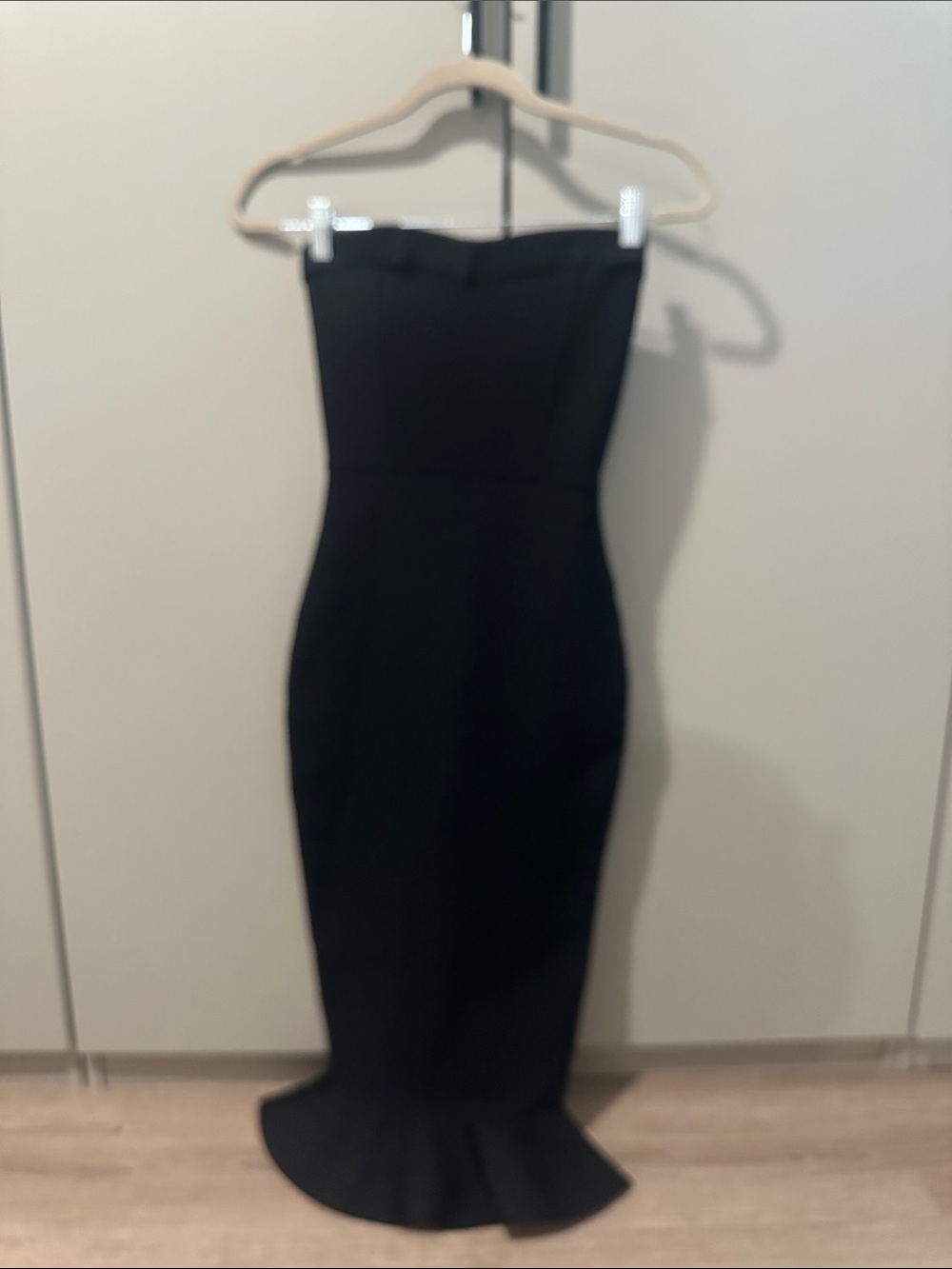 House of CB Fabrizio Strapless Black Midi Mermaid Dress Size Small - Picture 6 of 8